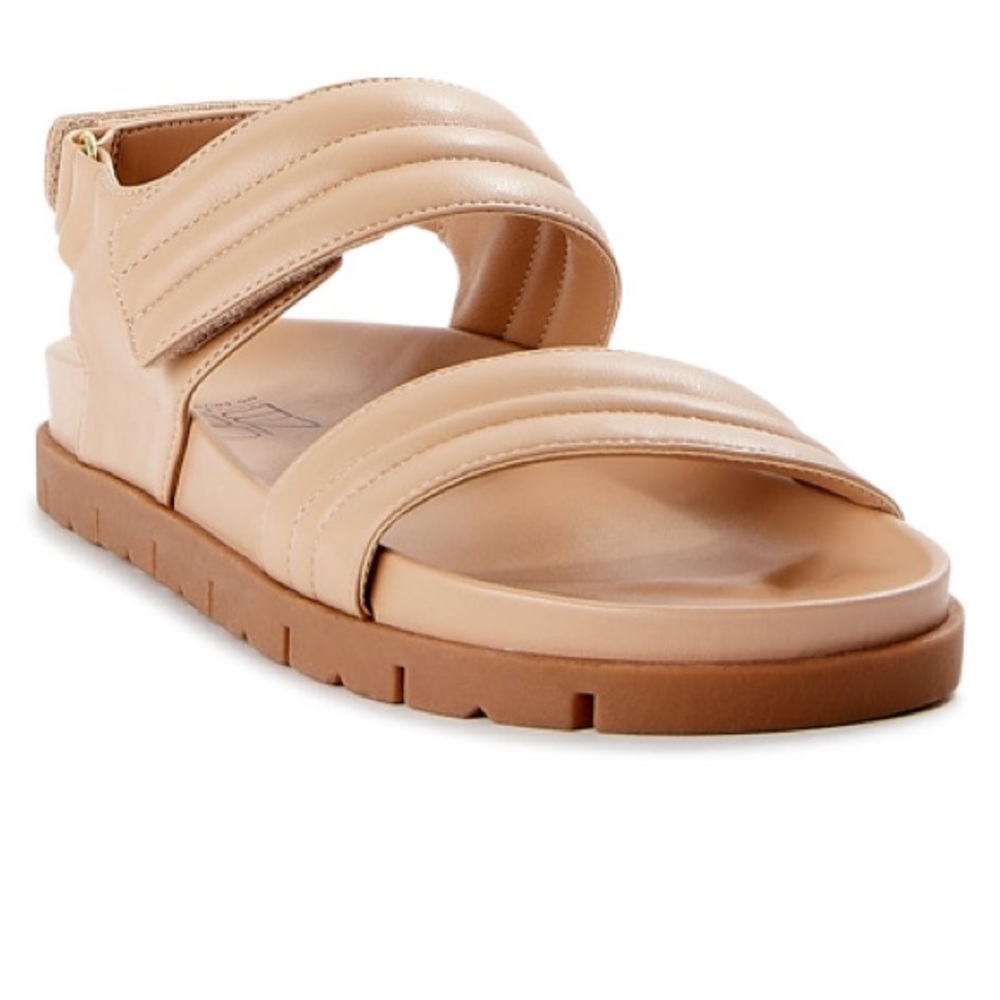 New No Boundaries Women's Quilted Sport Sandals tan color size 9 comfort sock